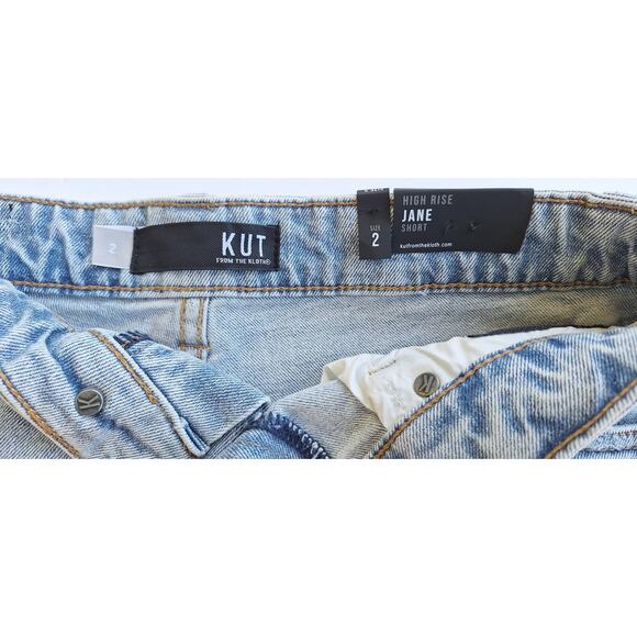 KUT from the Kloth Jane High Rise Jean Shorts Distressed Fray Hem Size 2 Denim - Picture 3 of 9